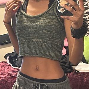 Cider green knitted crop top